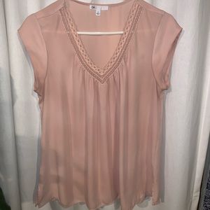 ✨Dusty rose color top✨